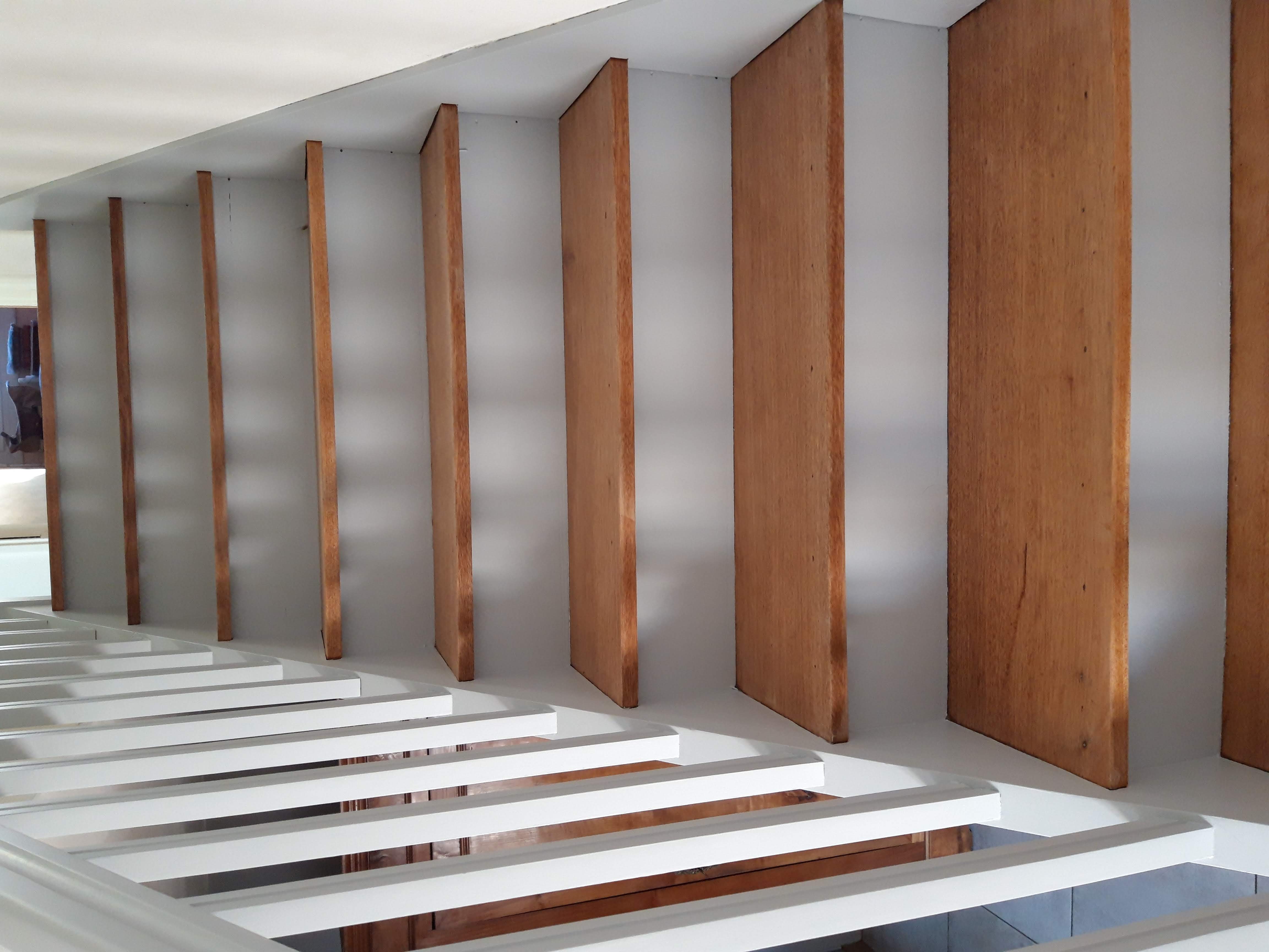 Escalier en bois repeint blanc — Blanch'ART