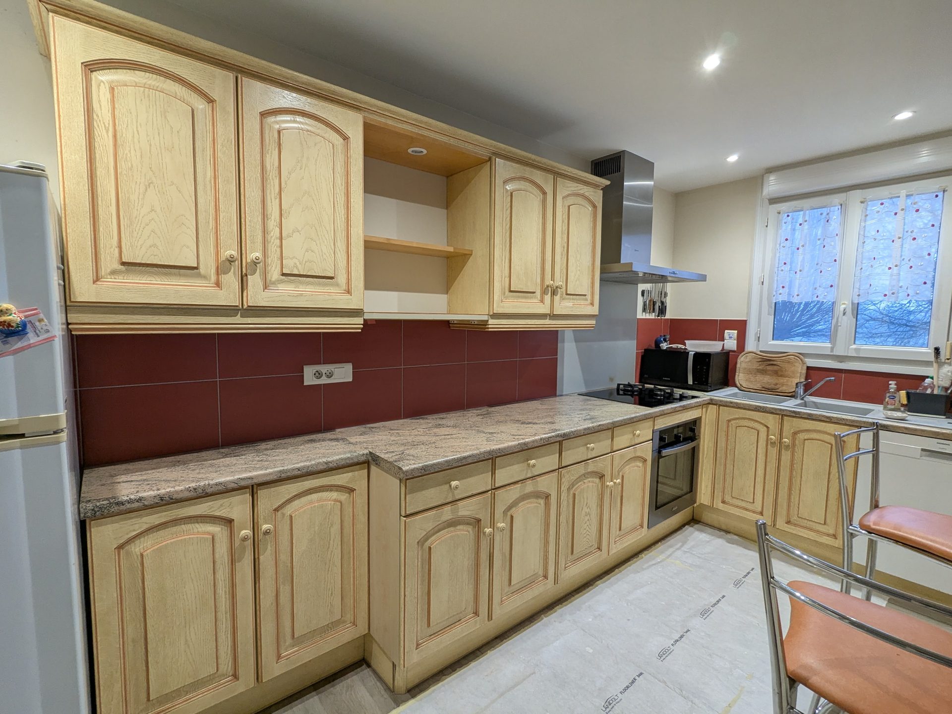 Cuisine chêne naturel avant relooking